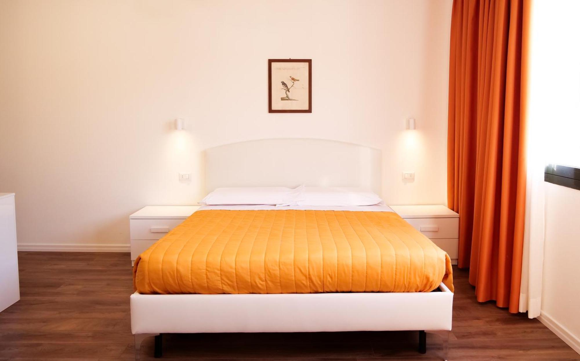 Aparthotel Victoria Royal Garden Como Zewnętrze zdjęcie
