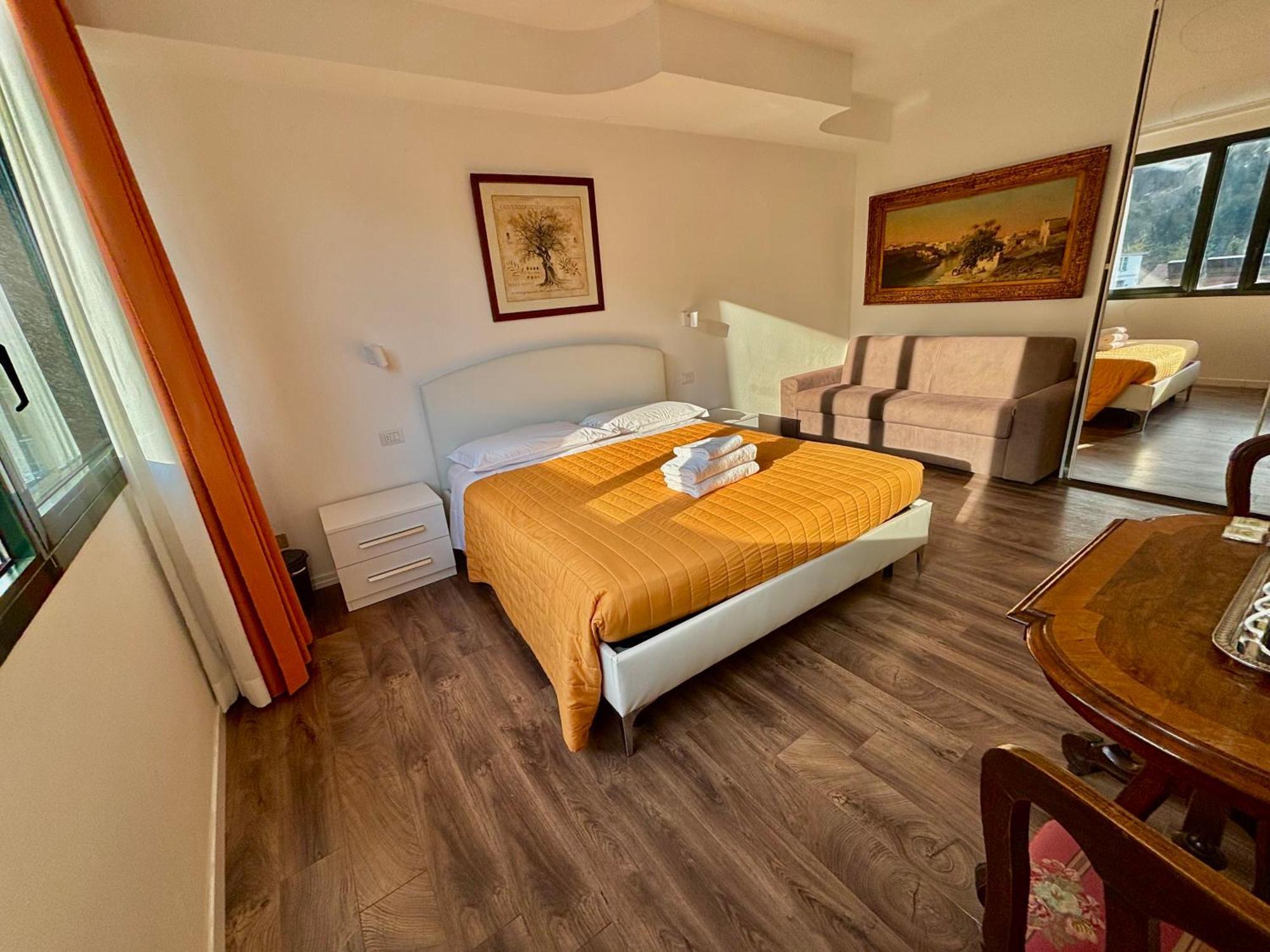Aparthotel Victoria Royal Garden Como Zewnętrze zdjęcie
